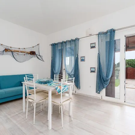 Casa Della Luna Con Piscina Hébergement de vacances *
