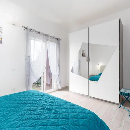 Casa Della Luna Con Piscina Hébergement de vacances *