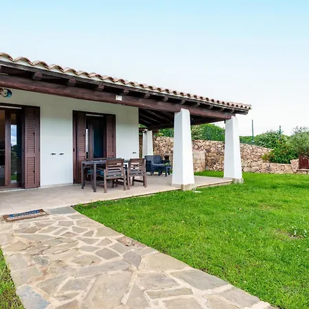 Hébergement de vacances Casa Della Luna Con Piscina *